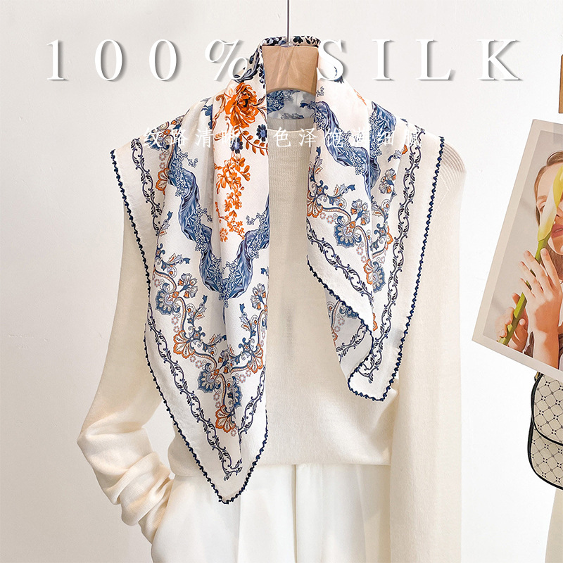Foulard carré de luxe 100% soi - Outdoor Planting Bag avis et prix