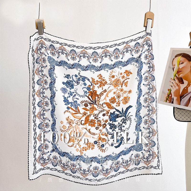 Foulard carré de luxe 100% soi - Outdoor Planting Bag avis et prix